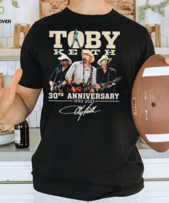 30th Anniversary Toby Keith Signatures Shirt