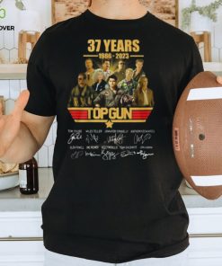 37 Years 1986 2023 Top Gun Signatures Classic T Shirt