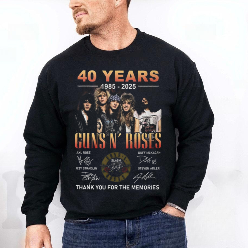 40 Years 1985 2025 Guns N’ Roses Thank You For The Memories T Shirt 40 Years 1985 2025 Guns N’ Roses Thank You For The Memories T Shirt
