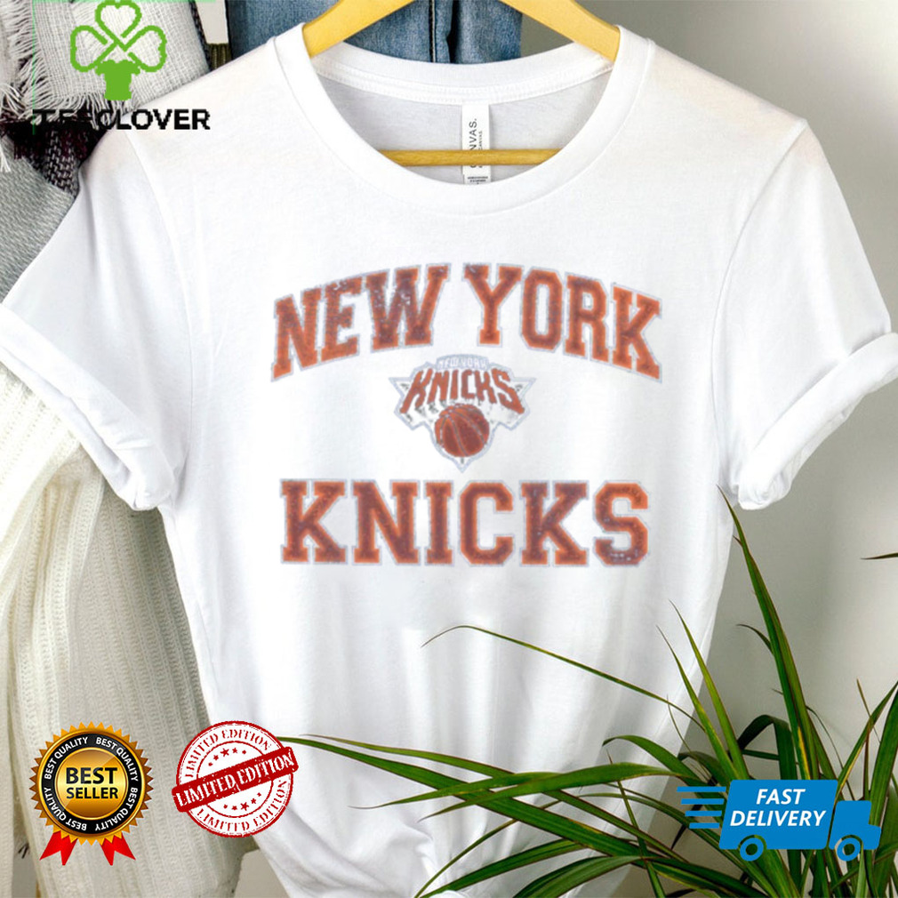 '47 Brand Men's New York Knicks Union Arch T Shirt '47 Brand Men's New York Knicks Union Arch T Shirt