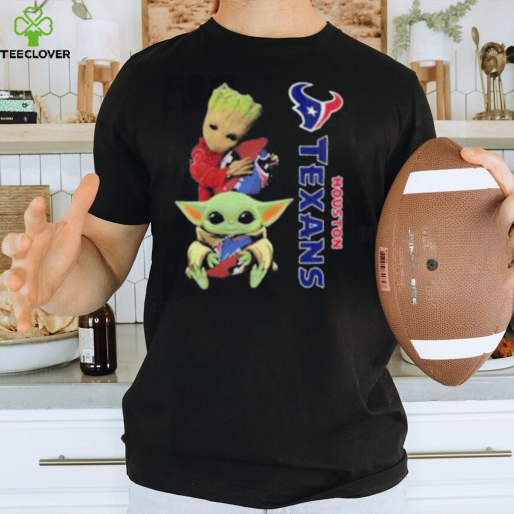 Baby Yoda And Groot Hug Houston Texans Shirt Baby Yoda And Groot Hug Houston Texans Shirt