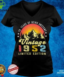 70 Year Old tees Vintage 1952 Limited Edition 70th Birthday T Shirt tee
