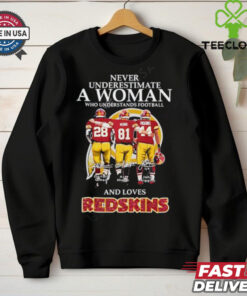 A woman who understands Football and loves Washington Redskins shirt
