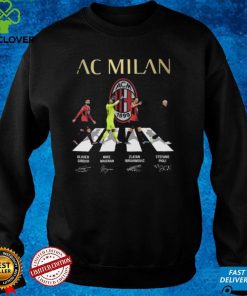 AC Milan Olivier Giroud and Mike Maignan and Zlatan Ibrahimovic and Stefano Pioli abbey road signatures hoodie, sweater, longsleeve, shirt v-neck, t-shirt