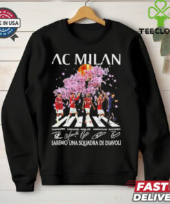 AC Milan Paulo Fonseca Pulisic Leao Morata and Reijnders road saremo una squadra di diavoli signatures shirt