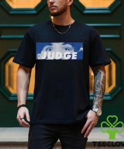 Aaron Judge eyes New York shirt 1 Aaron Judge eyes New York shirt