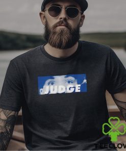 Aaron Judge eyes New York shirt 3 Aaron Judge eyes New York shirt