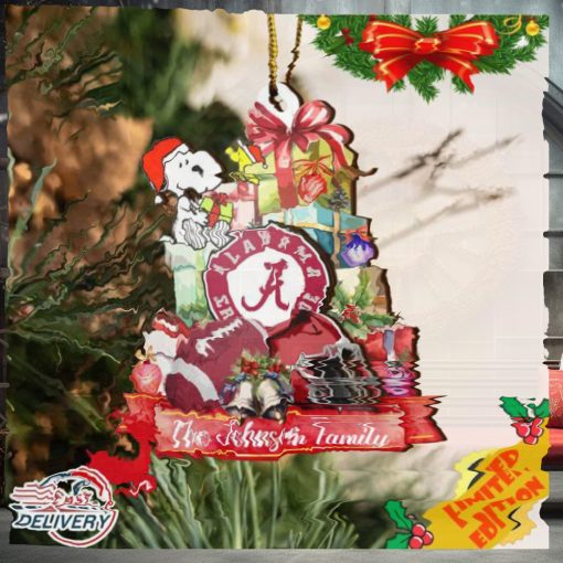 Alabama Crimson Tide And Snoopy Christmas NCAA Ornament Custom Your Family Name