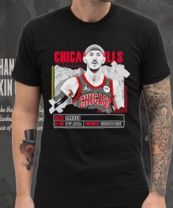 Alex Caruso number 6 Chicago Bulls basketball player pose paper gift hoodie, sweater, longsleeve, shirt v-neck, t-shirt