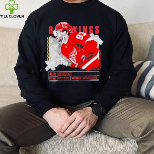 Alex DeBrincat number 93 Detroit Red Wings ice hockey player pose paper gift hoodie, sweater, longsleeve, shirt v-neck, t-shirt