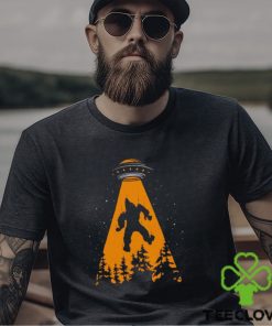 Alien Squatch UFO shirt
