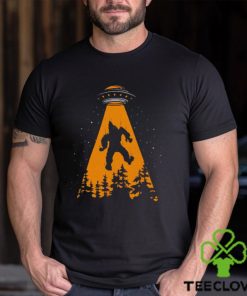 Alien Squatch UFO shirt