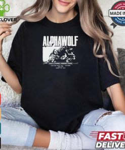 Alpha Wolf Aug 10 2024 Brisbane Half Living Things Shirt