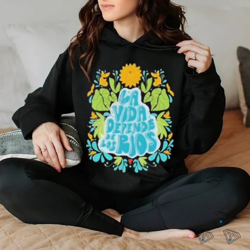 American Rivers La Vida Depende De Los Ríos Shirt