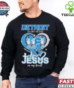 Amon Ra St Brown Detroit Lions in my veins Jesus in my heart shirt