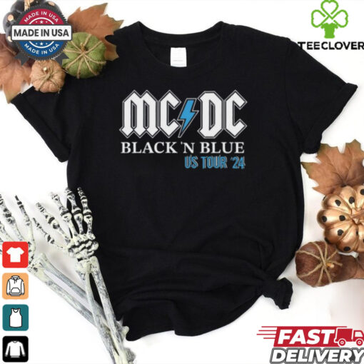 Amy Andrews Fox 2 Wearing Mcdc Black _N Blue Us Tour 24 Shirt