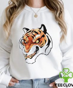 Angry Tiger head art shirt