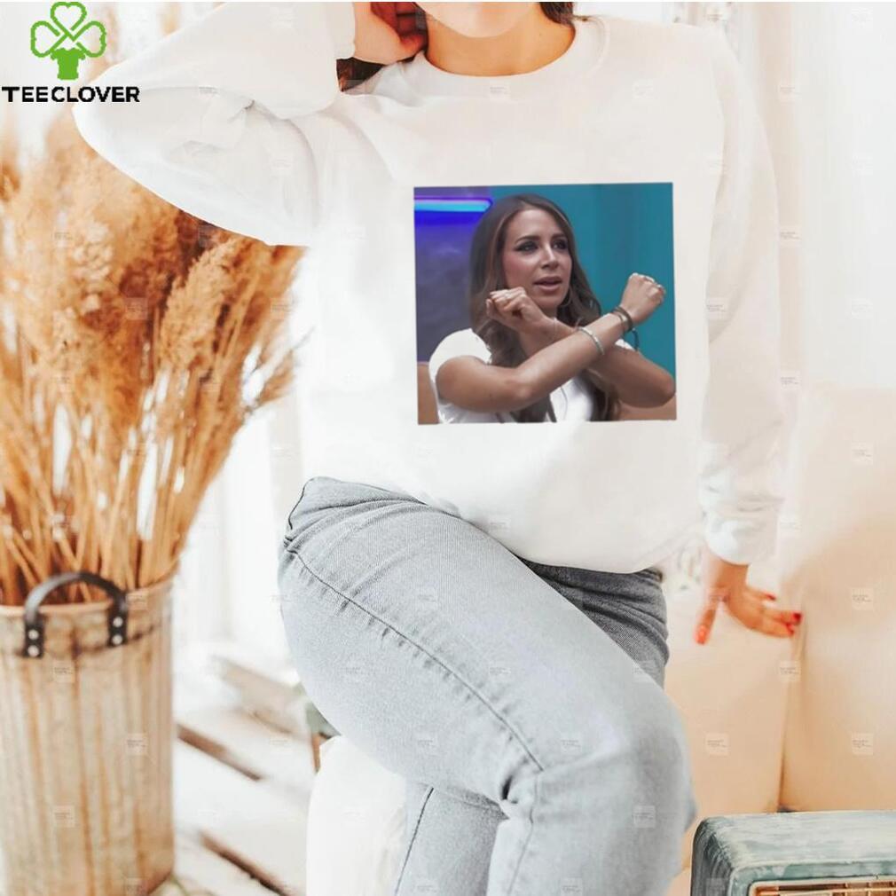 Aría Fernanda Wearing Never Forget Team Porta Pic Tee shirt Aría Fernanda Wearing Never Forget Team Porta Pic Tee shirt