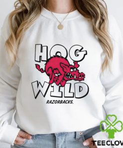 Arkansas Razorbacks Hog wild Razorbacks mascot hoodie, sweater, longsleeve, shirt v-neck, t-shirt