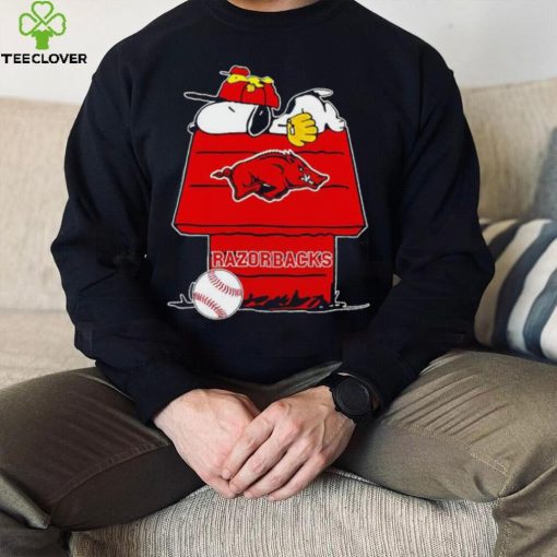 Arkansas Razorbacks Snoopy And Woodstock The Peanuts Baseball hoodie, sweater, longsleeve, shirt v-neck, t-shirt