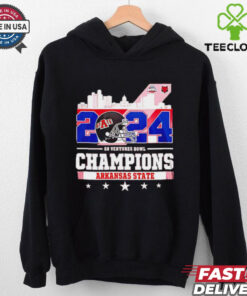 Arkansas State Football 68 Ventures Bowl Champions 2024 City Skyline Shirt, featuring a celebratory design with the Arkansas State logo and city skyline graphic to honor their 2024 Bowl victory. Perfect for fans commemorating this championship achievement.