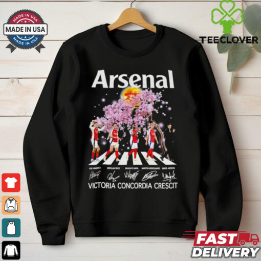 Arsenal Abbey Road cherry blossom victoria concordia crescit shirt