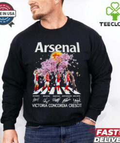 Arsenal Abbey Road cherry blossom victoria concordia crescit shirt