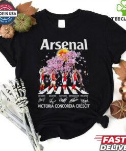 Arsenal Abbey Road cherry blossom victoria concordia crescit shirt