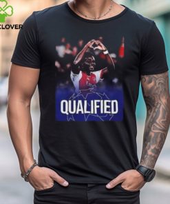 Arsenal Defeats Porto To Qualify To UEFA Champions League Quarter Finals T Shirt