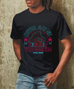 Astoria Goonies Never say Die 1985 Skull neon shirt