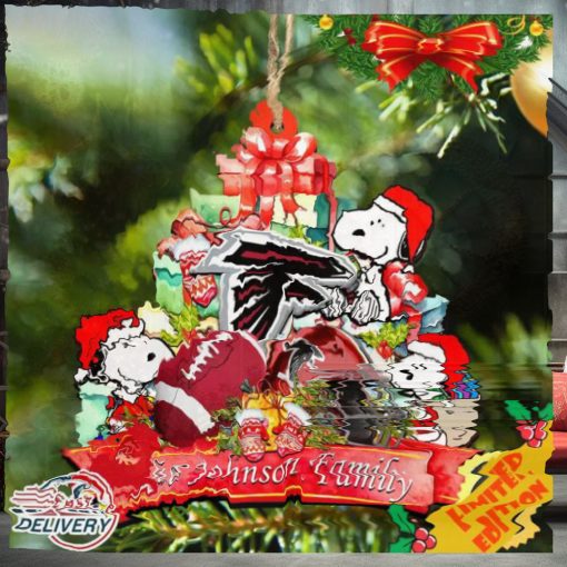 Atlanta Falcons Snoopy And NFL Sport Ornament Personalized Your Family Name