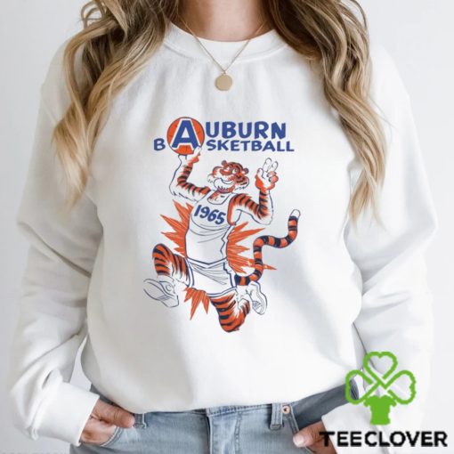 Auburn Tigers Basketball 1965 Tee Shirt