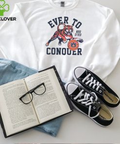 Auburn Tigers Never To Yield Ever To Conquer hoodie, sweater, longsleeve, shirt v-neck, t-shirt