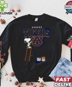Auburn Tigers Snoopy Painting Shirt