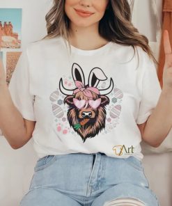 Awesome Groovy Highland Cow Easter Egg T shirt