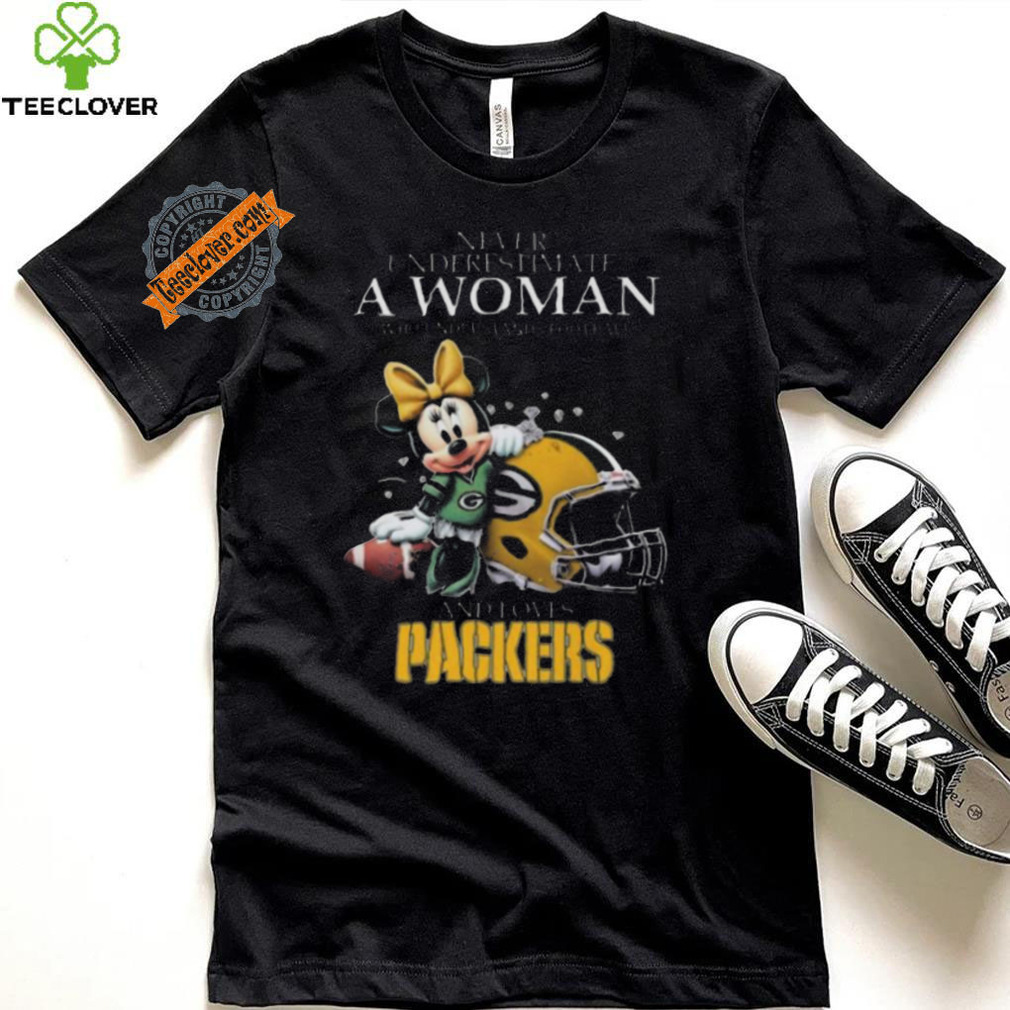 Awesome Mickey mouse never underestimate a woman who understands football and loves green bay packers shirt Awesome Mickey mouse never underestimate a woman who understands football and loves green bay packers shirt