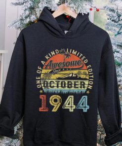 Awesome Since October 1944 Vintage Gift Men 79th Birthday T Shirt