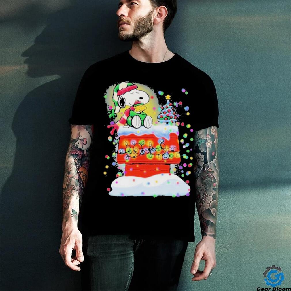 Awesome Snoopy And Woodstock Hat Santa Light Tree Christmas T shirt Awesome Snoopy And Woodstock Hat Santa Light Tree Christmas T shirt