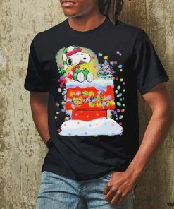 Awesome Snoopy And Woodstock Hat Santa Light Tree Christmas T shirt