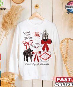 Awesome University Of Arkansas Razorbacks wooo pig sooie Coquette Aesthetic shirt