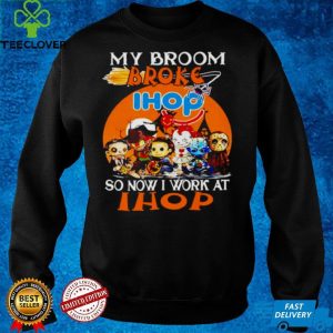 Awesome horror Halloween chibi my broom broke so now I work at Ihop shirt