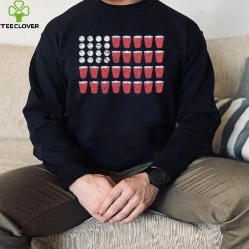 BEER PONG FLAG MEN’S TSHIRT
