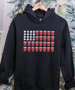 BEER PONG FLAG MEN'S TSHIRT
