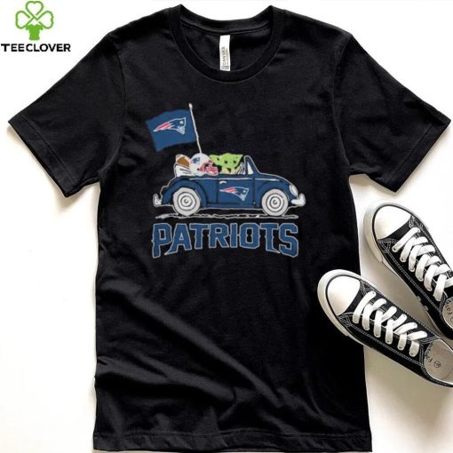 Baby Yoda Drive A Car New England Patriots Football Flag Logo Shirt