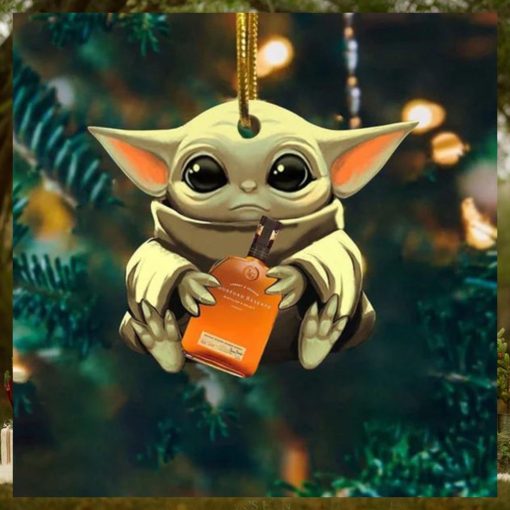 Baby Yoda Hug Alcohol Bottle For Whiskey Lovers 2023 Christmas Star Wars Gift Ornament