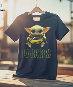 Baby Yoda Hug Green Bay Packer shirt