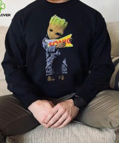 Baby yoda hug sonic logo 2023 t hoodie, sweater, longsleeve, shirt v-neck, t-shirt