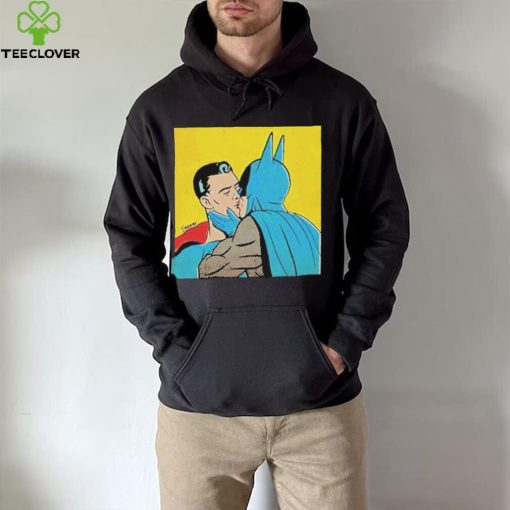 Batman And Superman Kissing T Shirt