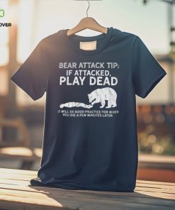 Bear attack tip T Shirt