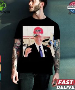 Biden Wearing Trump Maga Hat T Shirt
